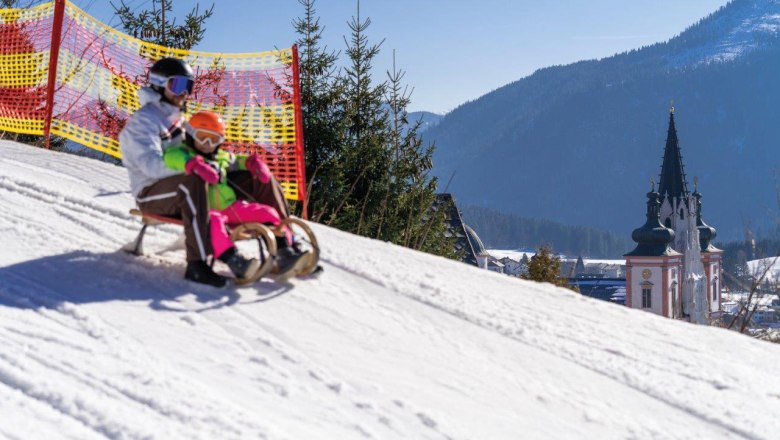Rodeln auf der Bürgeralpe, © Mariazeller Bürgeralpe/Rudy Dellinger Rodeln auf der Bürgeralpe, © Mariazeller Bürgeralpe/Rudy Dellinger