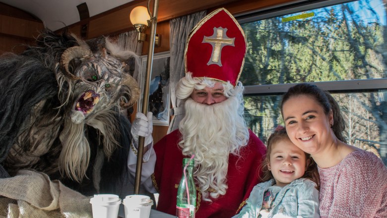 Krampus und Nikolaus, © NB/Gerstl Krampus und Nikolaus, © NB/Gerstl