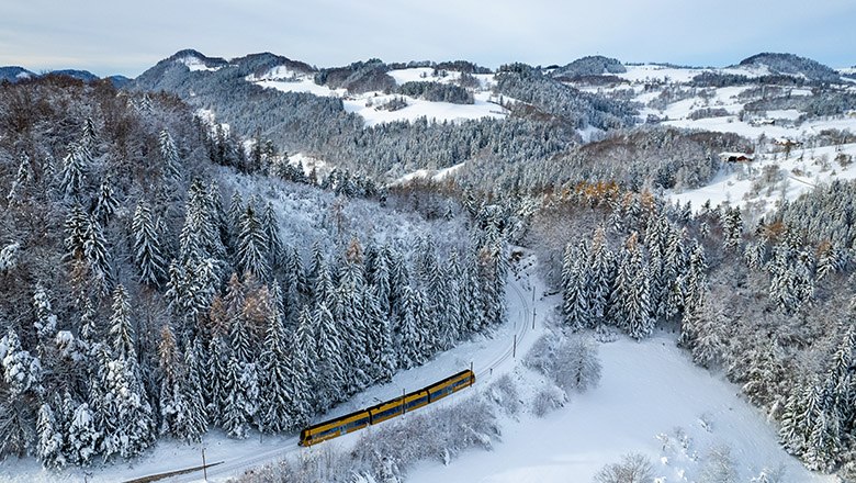 Himmelstreppe auf winterlicher Bergstrecke, © NB/Bollwein