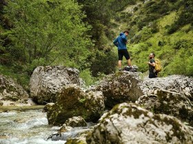 Turist&eacute; u vody - Hintere Torm&auml;uer, &copy; Mostviertel