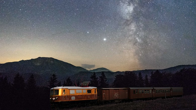 Sternschnuppenfahrt  mit dem &Ouml;tscherb&auml;r, &copy; Naturpark/Patrickangelo; NB/Gregory
