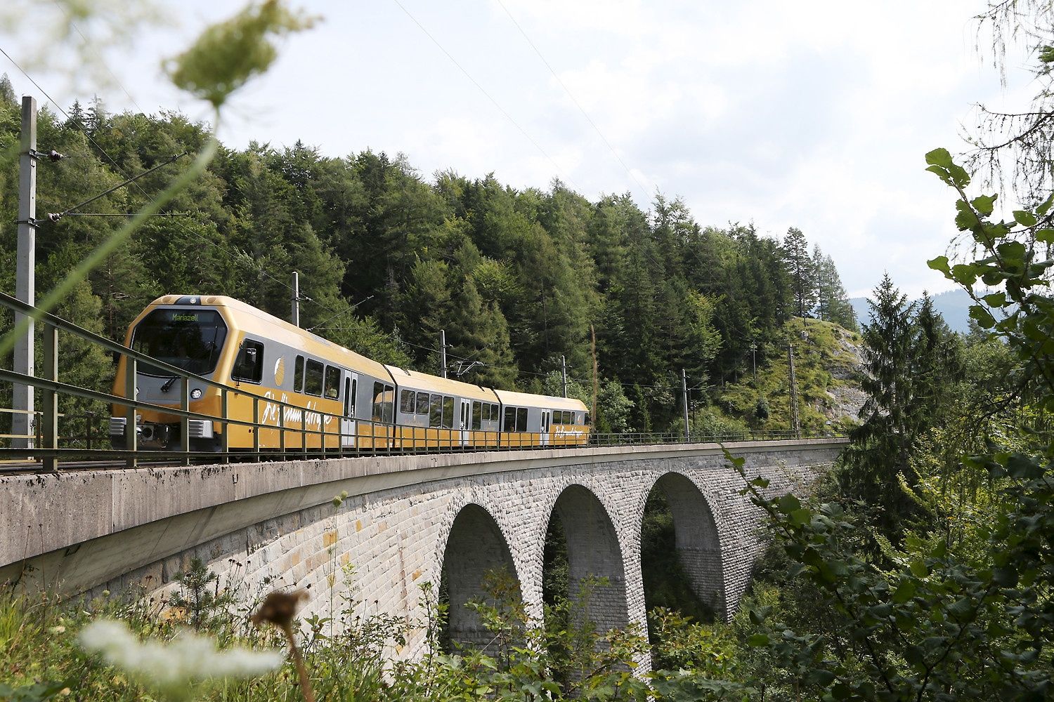 Himmelstreppe auf Viadukt